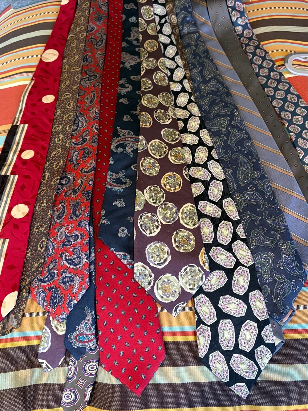Men’s ties